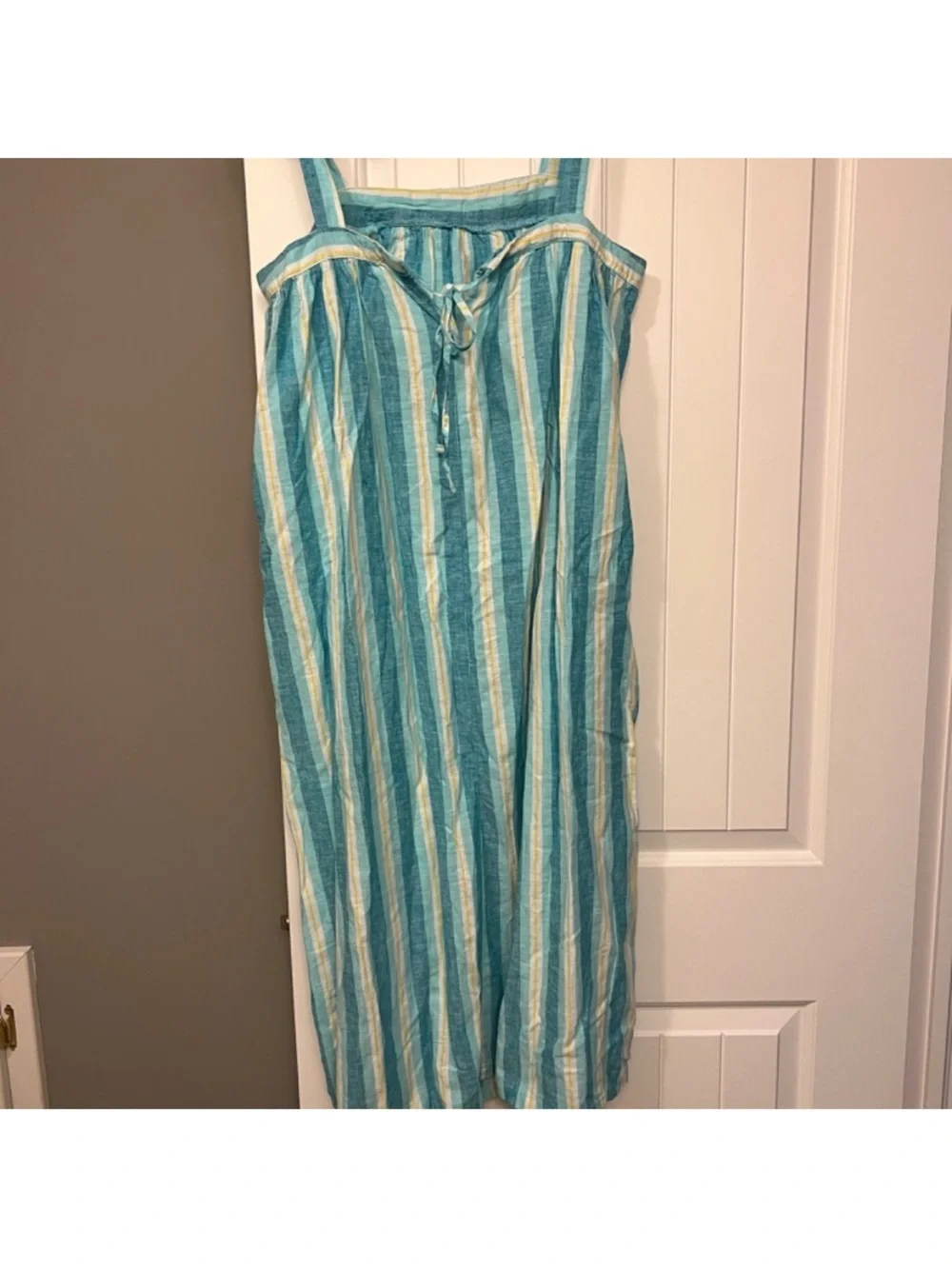 Linen blend Maxi In Navy Small - Picture 2 of 3